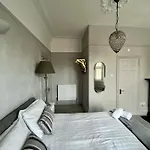Grange Гостевой дом Йорк
